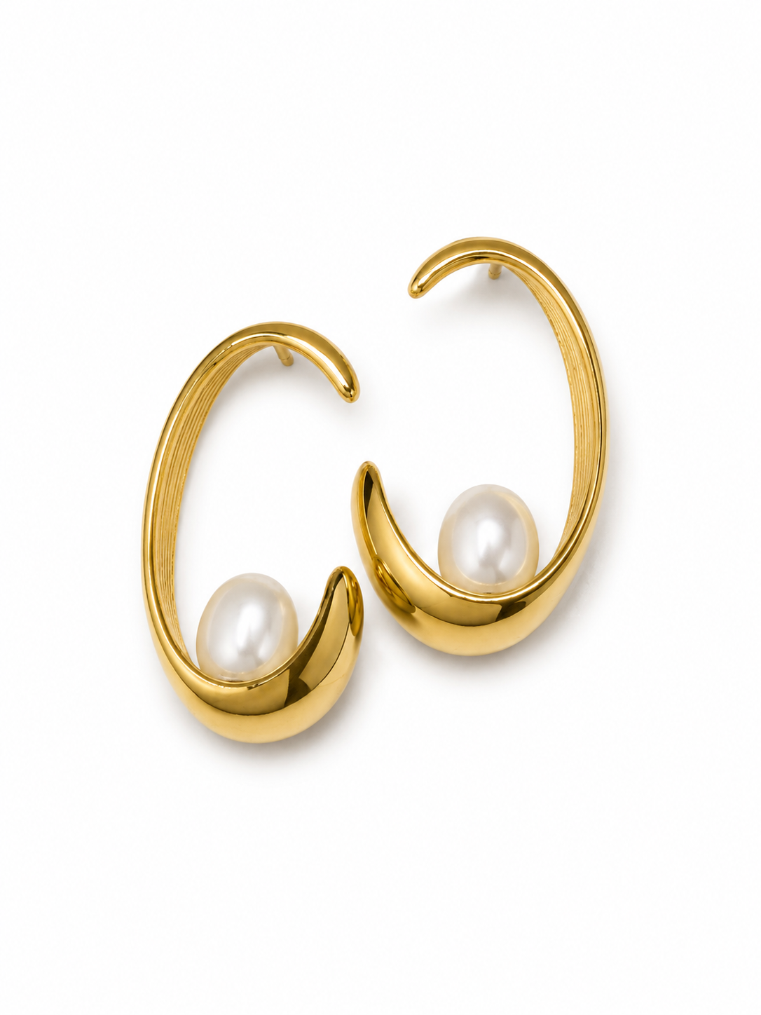 Golden Petal Glamour Earrings