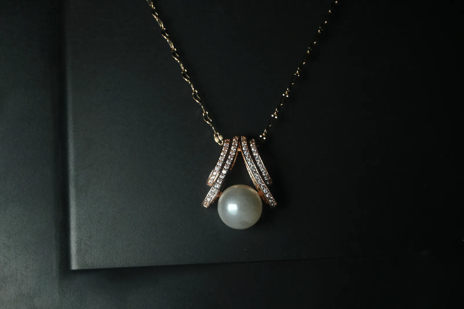 Eternal Pearl Elegance Necklace