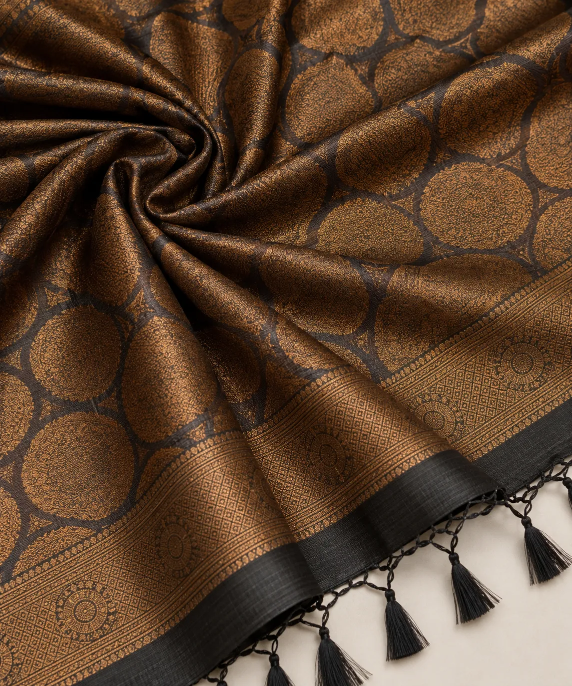 Rajvanshi Mocha Gold Banarasi Saree